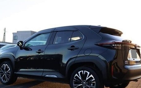 Toyota Yaris Cross, 2022 год, 1 429 000 рублей, 5 фотография