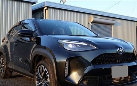Toyota Yaris Cross, 2022 год, 1 429 000 рублей, 4 фотография