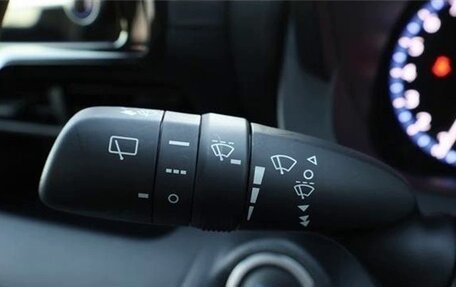 Toyota Yaris Cross, 2022 год, 1 429 000 рублей, 14 фотография
