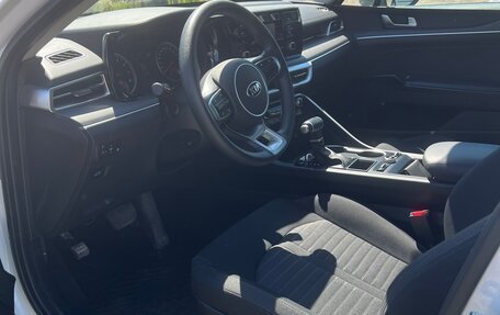 KIA K5, 2021 год, 2 120 000 рублей, 5 фотография