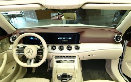 Mercedes-Benz E-Класс AMG, 2021 год, 10 490 000 рублей, 15 фотография