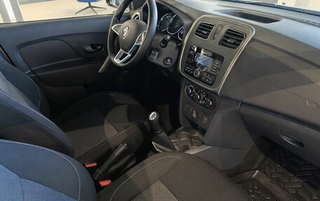 Renault Logan II, 2020 год, 1 299 000 рублей, 8 фотография
