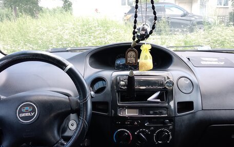 Geely MK I рестайлинг, 2008 год, 100 000 рублей, 9 фотография