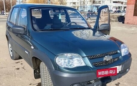 Chevrolet Niva I рестайлинг, 2012 год, 470 000 рублей, 17 фотография