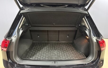 Volkswagen Tiguan II, 2020 год, 2 748 000 рублей, 19 фотография