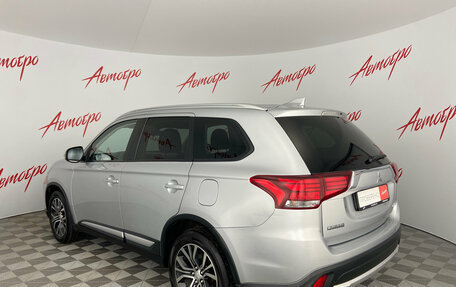 Mitsubishi Outlander III рестайлинг 3, 2018 год, 1 875 000 рублей, 3 фотография