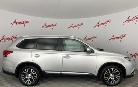 Mitsubishi Outlander III рестайлинг 3, 2018 год, 1 875 000 рублей, 6 фотография