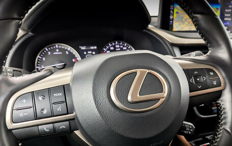 Lexus RX IV рестайлинг, 2020 год, 5 750 000 рублей, 27 фотография