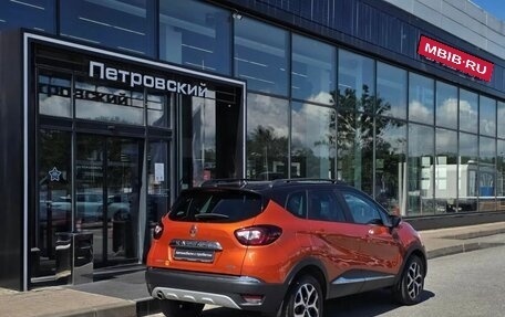 Renault Kaptur I рестайлинг, 2018 год, 1 649 000 рублей, 6 фотография