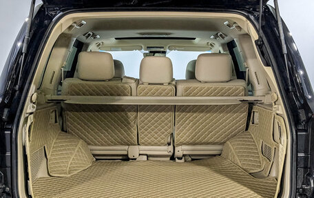 Toyota Land Cruiser 200, 2018 год, 8 950 000 рублей, 10 фотография