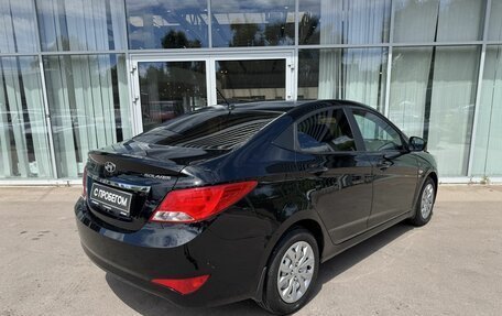 Hyundai Solaris II рестайлинг, 2015 год, 999 000 рублей, 5 фотография