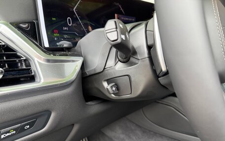 BMW X6, 2025 год, 14 200 000 рублей, 10 фотография