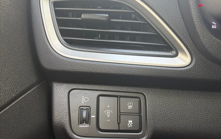 Hyundai Solaris II рестайлинг, 2017 год, 1 290 000 рублей, 13 фотография