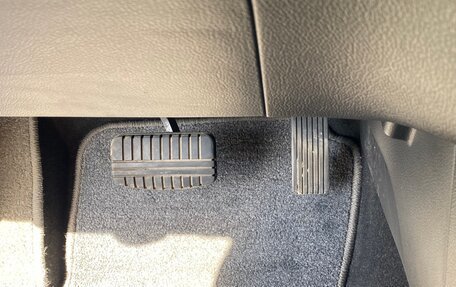 Mitsubishi Outlander III рестайлинг 3, 2013 год, 1 500 000 рублей, 16 фотография