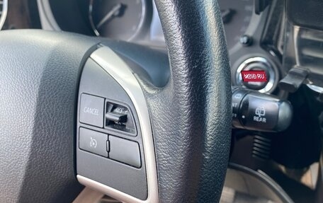 Mitsubishi Outlander III рестайлинг 3, 2013 год, 1 500 000 рублей, 17 фотография