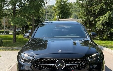 Mercedes-Benz E-Класс, 2021 год, 4 980 000 рублей, 2 фотография