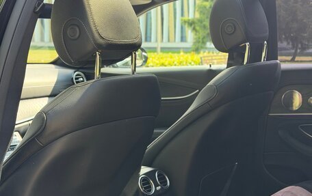 Mercedes-Benz E-Класс, 2021 год, 4 980 000 рублей, 10 фотография