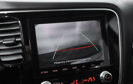 Mitsubishi Outlander III рестайлинг 3, 2020 год, 2 249 000 рублей, 14 фотография