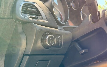 Opel Astra J, 2010 год, 750 000 рублей, 18 фотография