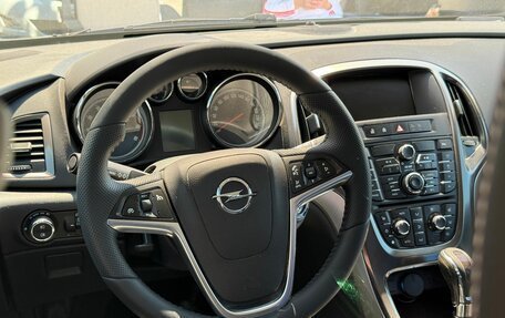 Opel Astra J, 2010 год, 750 000 рублей, 27 фотография