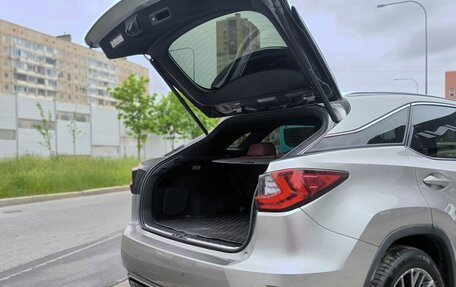 Lexus RX IV рестайлинг, 2018 год, 4 150 000 рублей, 8 фотография