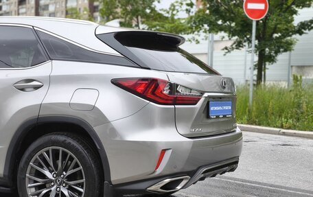 Lexus RX IV рестайлинг, 2018 год, 4 150 000 рублей, 6 фотография