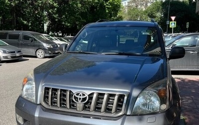 Toyota Land Cruiser Prado 120 рестайлинг, 2008 год, 3 000 000 рублей, 1 фотография