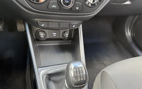 Hyundai Solaris II рестайлинг, 2021 год, 1 299 000 рублей, 19 фотография