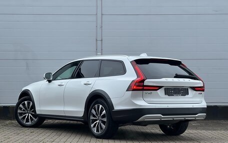 Volvo V90 Cross Country I рестайлинг, 2025 год, 8 500 000 рублей, 7 фотография