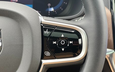 Volvo V90 Cross Country I рестайлинг, 2025 год, 8 500 000 рублей, 20 фотография