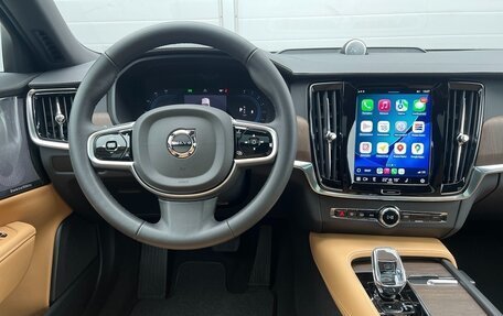 Volvo V90 Cross Country I рестайлинг, 2025 год, 8 500 000 рублей, 17 фотография