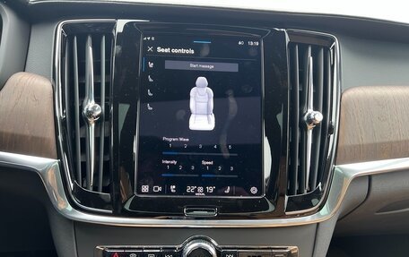 Volvo V90 Cross Country I рестайлинг, 2025 год, 8 500 000 рублей, 26 фотография