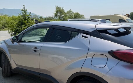 Toyota C-HR I рестайлинг, 2019 год, 2 220 000 рублей, 5 фотография