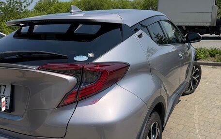 Toyota C-HR I рестайлинг, 2019 год, 2 220 000 рублей, 9 фотография