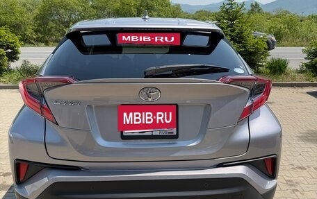 Toyota C-HR I рестайлинг, 2019 год, 2 220 000 рублей, 6 фотография