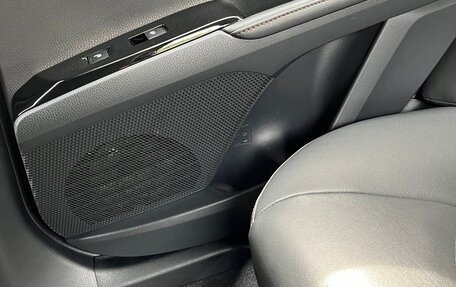 Toyota Camry, 2018 год, 2 670 000 рублей, 9 фотография