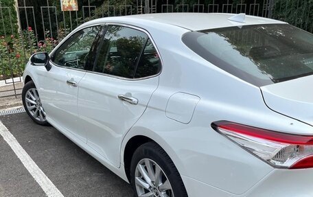Toyota Camry, 2018 год, 2 670 000 рублей, 14 фотография