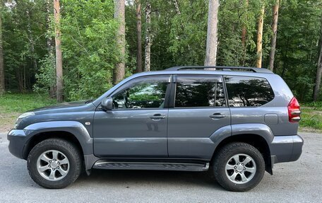 Toyota Land Cruiser Prado 120 рестайлинг, 2008 год, 3 000 000 рублей, 4 фотография