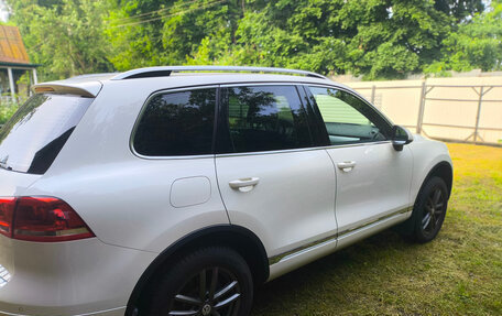 Volkswagen Touareg III, 2011 год, 2 420 000 рублей, 5 фотография