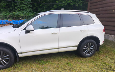 Volkswagen Touareg III, 2011 год, 2 420 000 рублей, 16 фотография