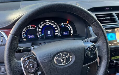 Toyota Camry, 2014 год, 1 650 000 рублей, 14 фотография
