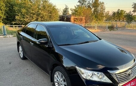 Toyota Camry, 2014 год, 1 650 000 рублей, 6 фотография