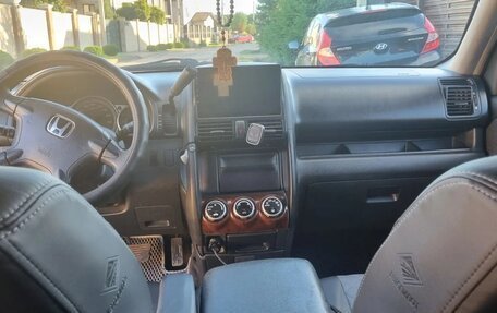 Honda CR-V II рестайлинг, 2002 год, 900 000 рублей, 9 фотография