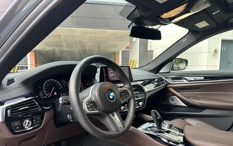 BMW 5 серия, 2018 год, 4 900 000 рублей, 9 фотография
