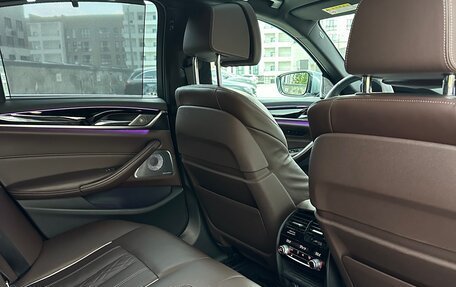 BMW 5 серия, 2018 год, 4 900 000 рублей, 12 фотография