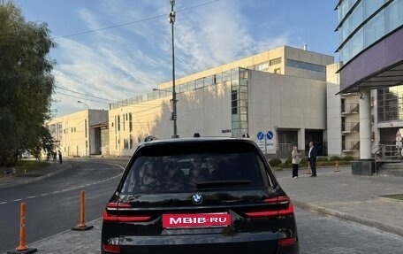 BMW X7, 2023 год, 13 950 000 рублей, 2 фотография