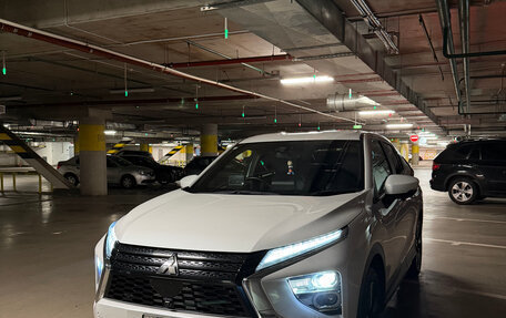 Mitsubishi Eclipse Cross, 2022 год, 2 600 000 рублей, 3 фотография