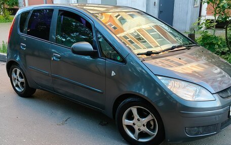 Mitsubishi Colt VI рестайлинг, 2005 год, 225 000 рублей, 1 фотография