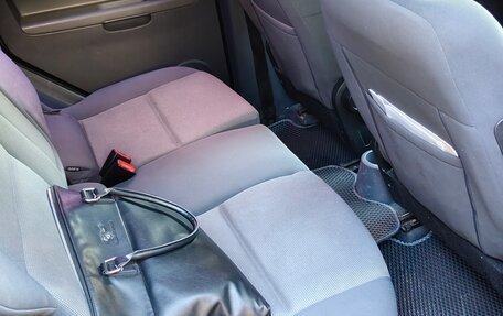 Mitsubishi Colt VI рестайлинг, 2005 год, 225 000 рублей, 8 фотография