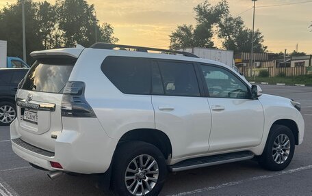 Toyota Land Cruiser Prado 150 рестайлинг 2, 2017 год, 5 200 000 рублей, 4 фотография